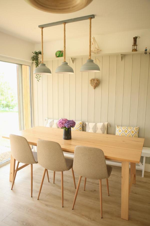Ocean Breeze Villa Cork Exteriör bild